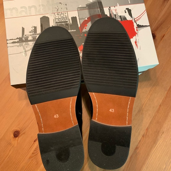 Man vegan leather black boots with zipper. New - Picture 6 of 8